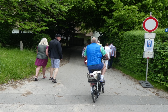 Das zunehmende Radfahreraufkommen im Naturschutzgebiet bringt die Infrastruktur auf Holnis an ihre Grenzen. - Foto: Kirsten Giese